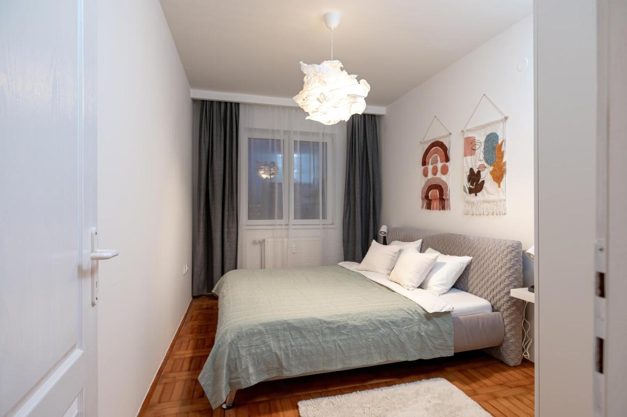 Aquarelle Apartment Subotica Exteriör bild